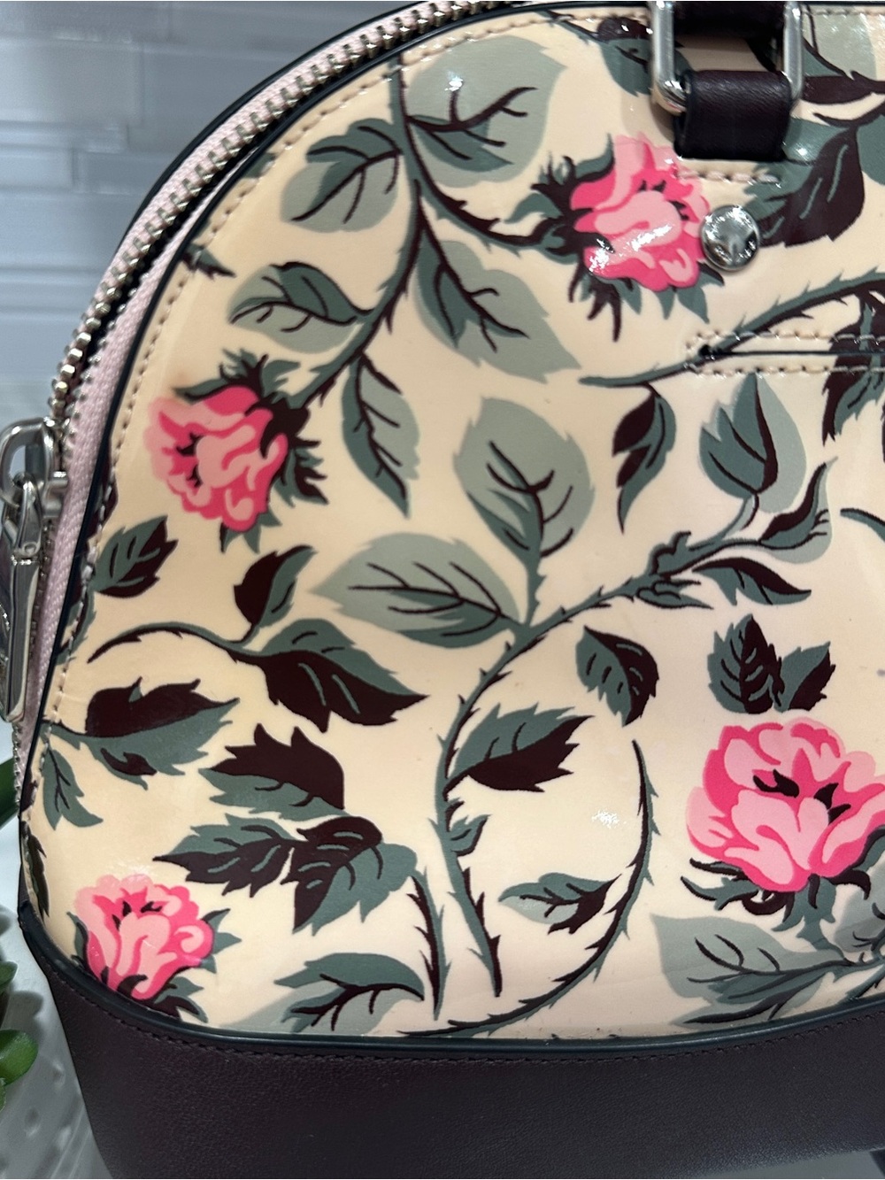 Coach Cream Floral Dome Satchel with Pink Roses and Brown Trim Patent & Leather - Picture 7 of 16